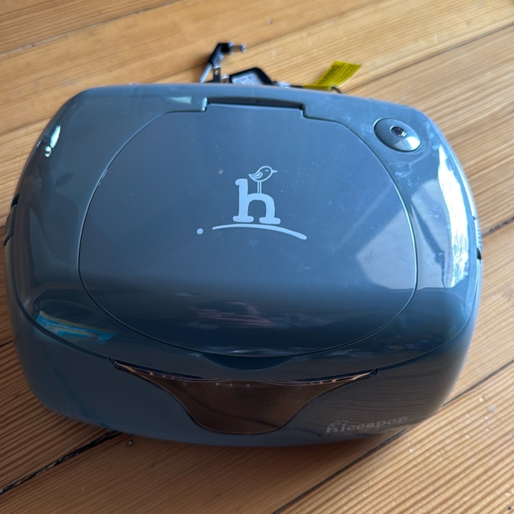 Hiccapop wipes warmer